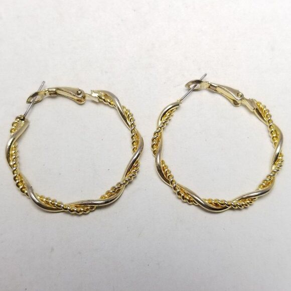 Vintage Gold Tone Spiral Hoop Earrings, Classic 90s Style, Nice Size, Estate - Picture 2 of 6